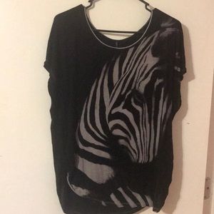 Women’s Short Sleeve Top